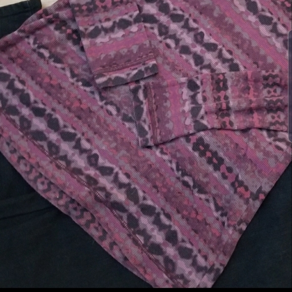 Eddie Bauer long sleeve - Picture 2 of 6